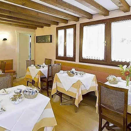 Spagna 3*